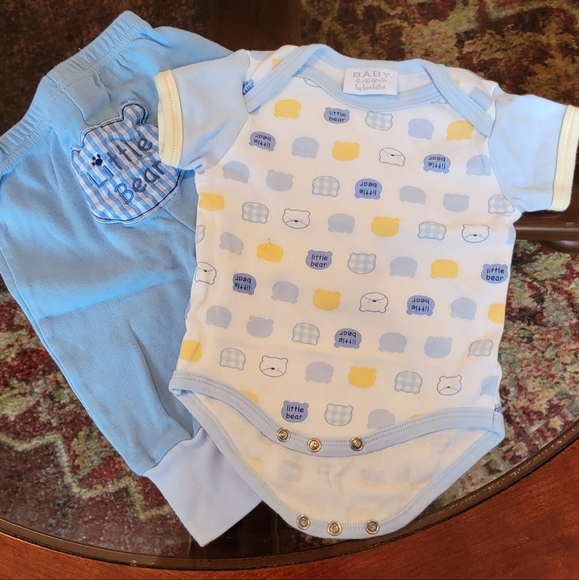 Baby boy clothing. 0-3. Short sleeve. Spring - Fall.. excellent condition. - Picture 5 of 6